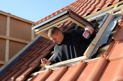 Pose de fenêtres de toit Velux à Quintenas